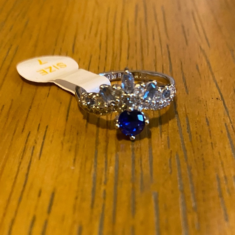 Bomb party Ring: classically yours size 7